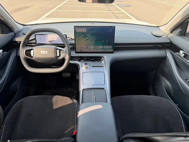 Geely Galaxy E5 — Фото автомобиля 6