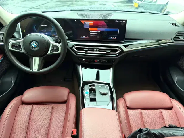 BMW i3 — Фото автомобиля 4
