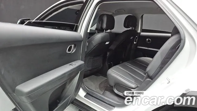 Hyundai Ioniq 5 — Фото автомобиля 16