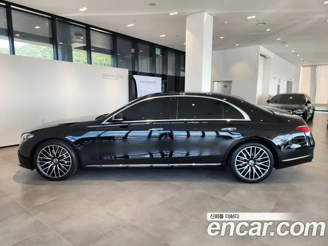Mercedes-Benz S-Class — Фото автомобиля 8