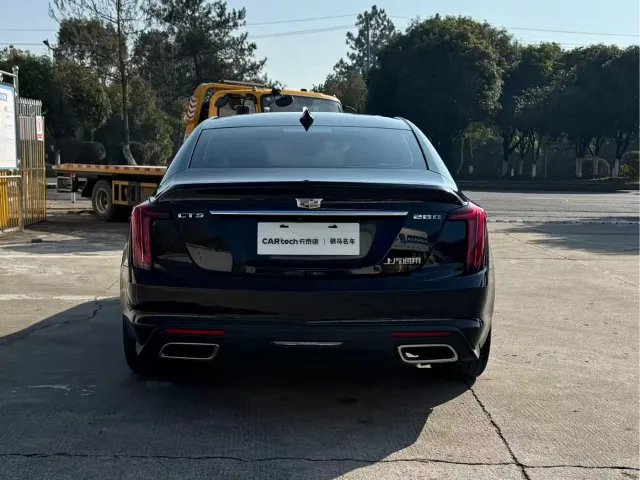 Cadillac CT5 — Фото автомобиля 6