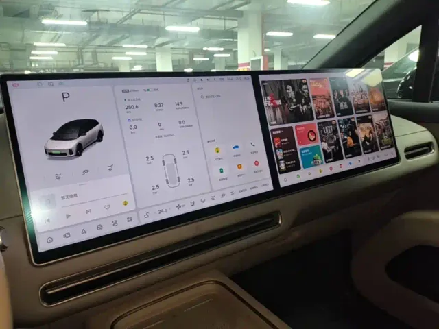 Li Auto i6 — Фото автомобиля 12