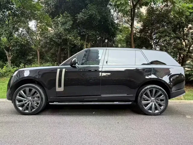 Land Rover Range Rover — Фото автомобиля 3