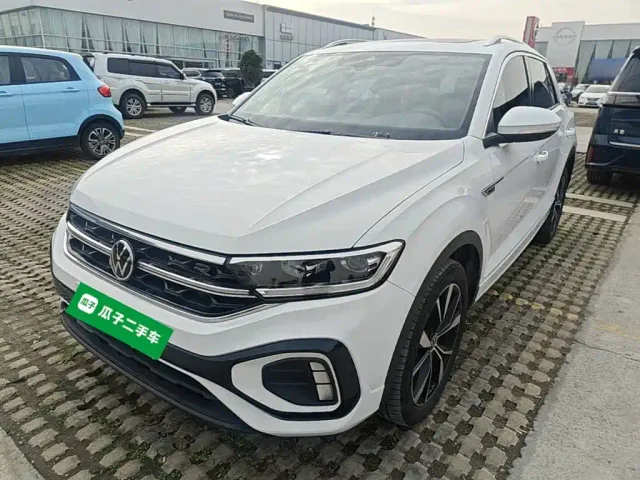 Фотография автомобиля — Volkswagen T-Roc
