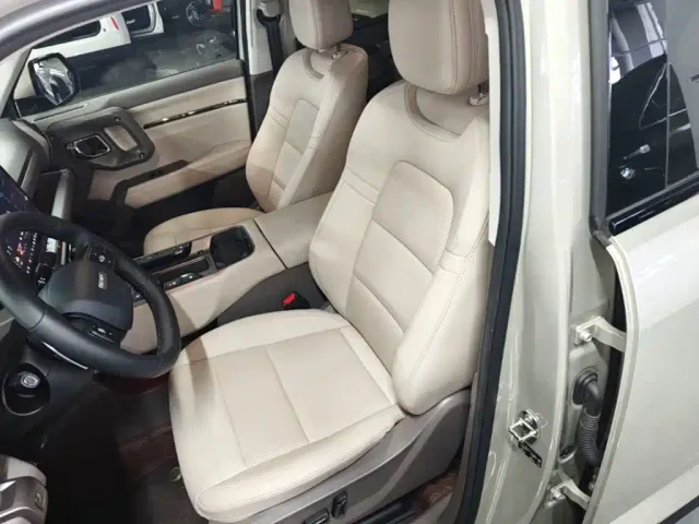 Haval Big Dog — Фото автомобиля 14