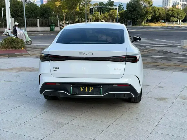 BYD Seal 06 — Фото автомобиля 5