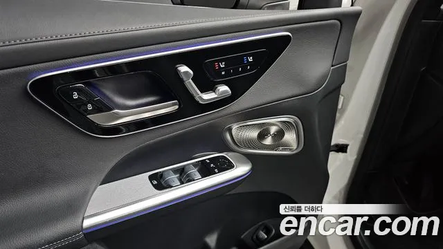 Mercedes-Benz GLC-Class — Фото автомобиля 24
