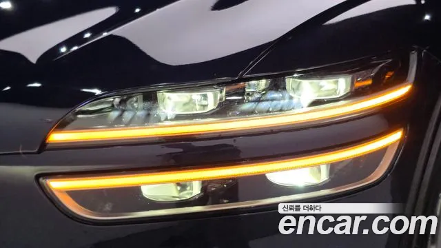 Genesis GV70 2.5T Бензин AWD — Фото автомобиля 21