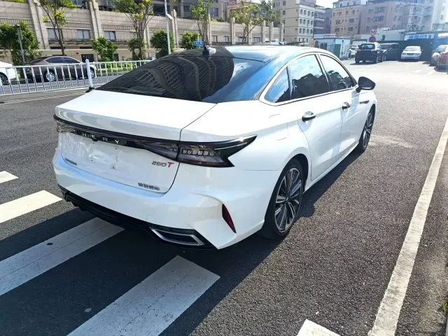 Chery Arrizo 8 — Фото автомобиля 10