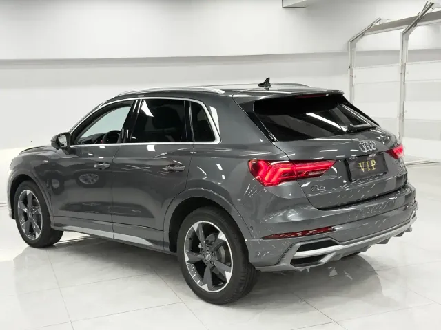 Audi Q3 — Фото автомобиля 6