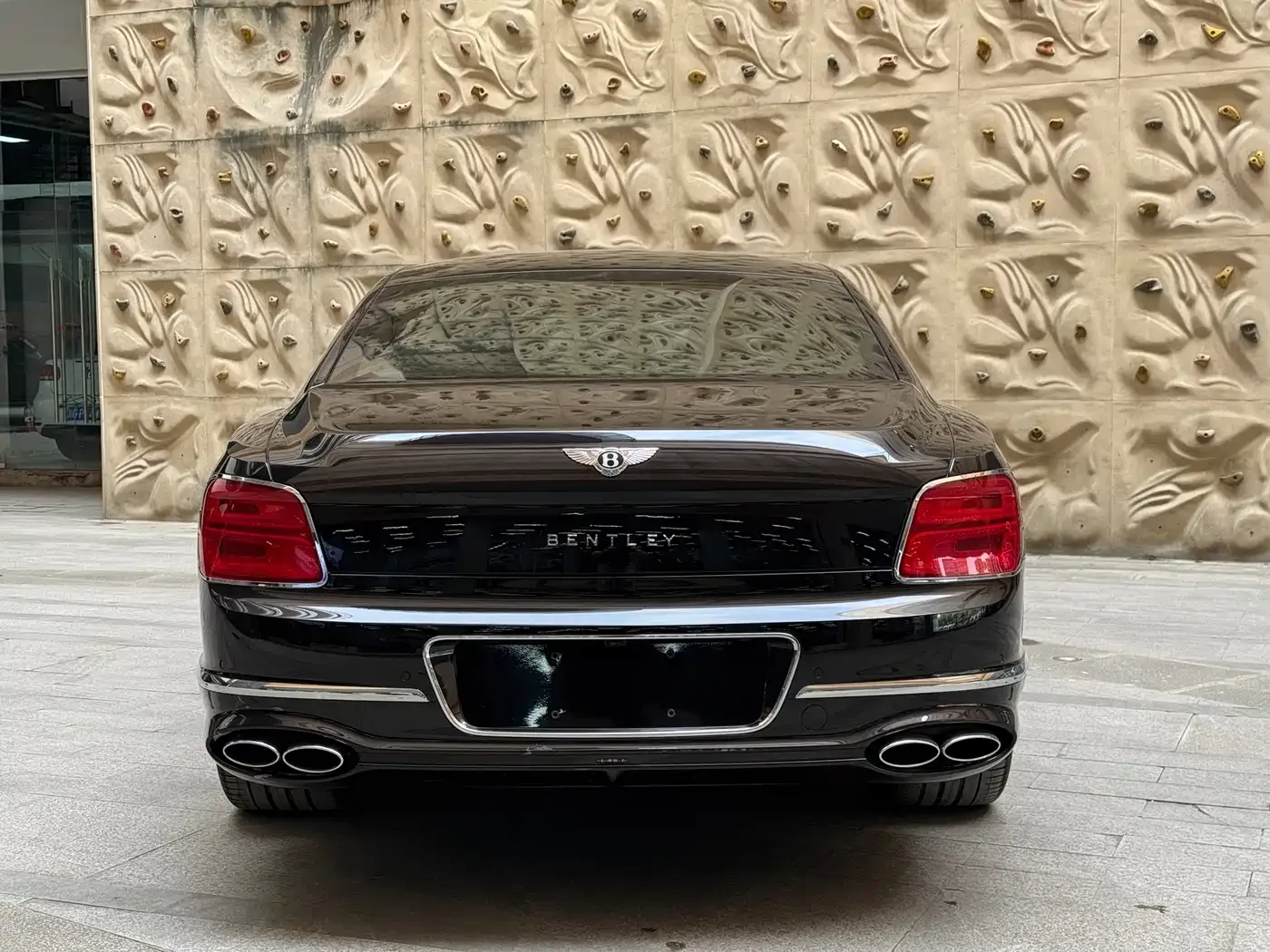 Bentley Flying Spur Plug-in Hybrid 2022 2.9T V6 Hybrid — Фото автомобиля 6