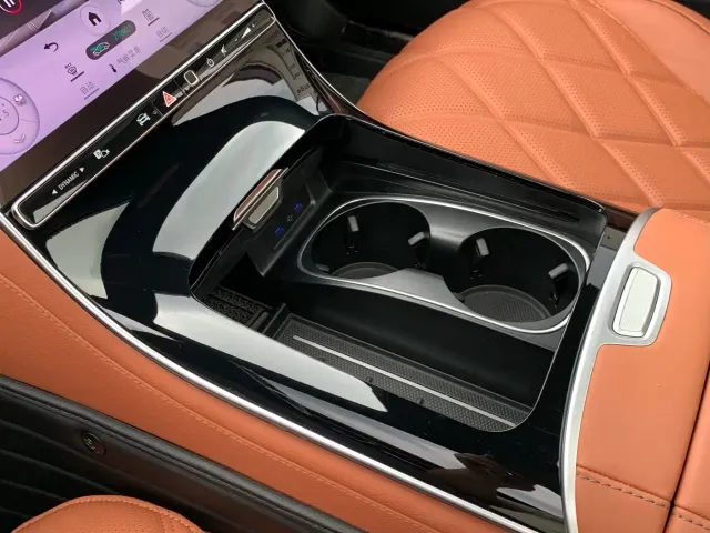 Mercedes-Benz Maybach S-Class — Фото автомобиля 21
