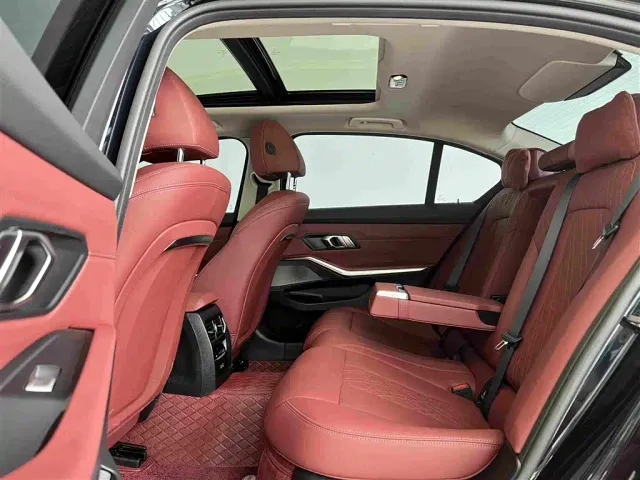 BMW 3 Series — Фото автомобиля 5