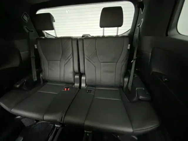 Toyota Vellfire — Фото автомобиля 23