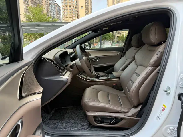 BYD Han — Фото автомобиля 14