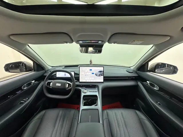 Geely Galaxy E5 — Фото автомобиля 18