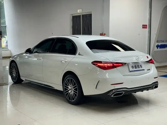 Mercedes-Benz C-Class — Фото автомобиля 23