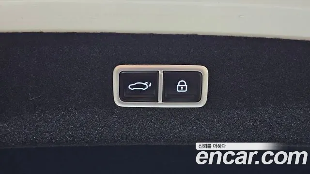 Genesis G90 — Фото автомобиля 26