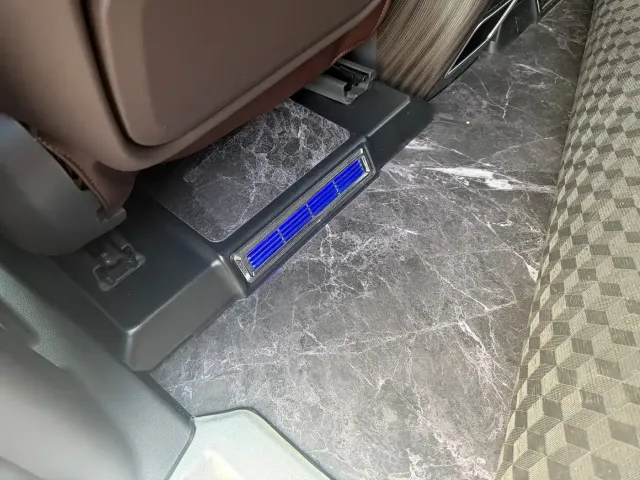 Toyota Granvia — Фото автомобиля 9
