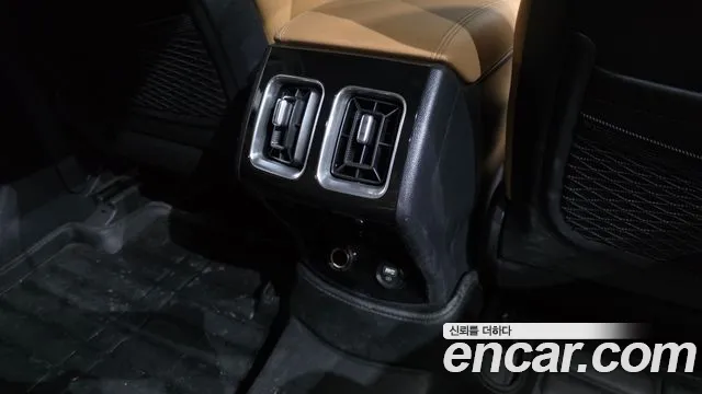 Kia Sorento Sorento 4-е поколение Дизель 2.2 2WD — Фото автомобиля 24