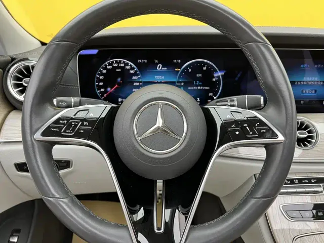 Mercedes-Benz CLS-Class — Фото автомобиля 6