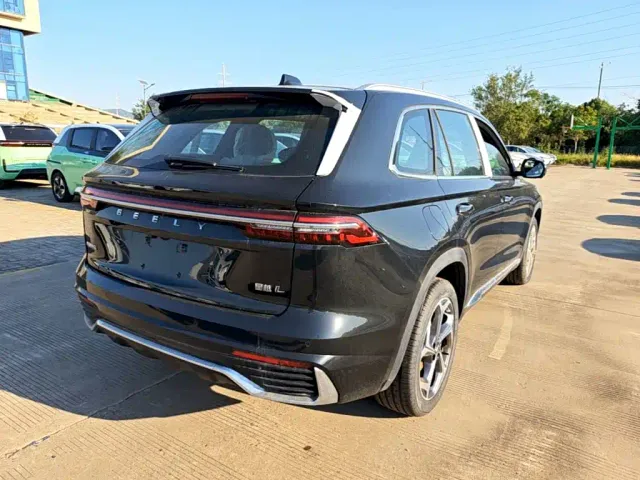 Geely Xingyue L — Фото автомобиля 6