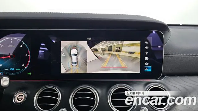 Mercedes-Benz E-Class — Фото автомобиля 10