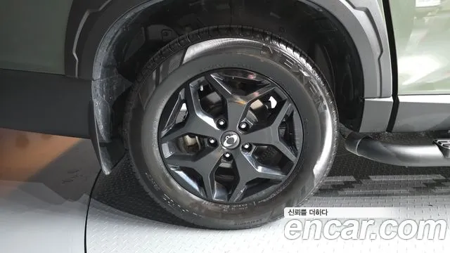 KG_Mobility_Ssangyong Rexton Новый Rexton Sport Дизель 2.2 4WD — Фото автомобиля 5