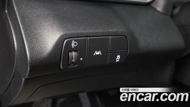Hyundai AVANTE Avante (CN7) — Фото автомобиля 20