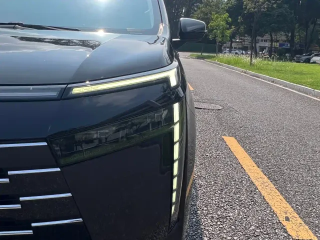 GAC Trumpchi E8 — Фото автомобиля 14