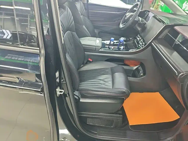 GAC Trumpchi M8 — Фото автомобиля 24