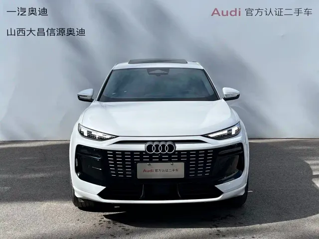 Audi Q6L e-tron — Фото автомобиля 2