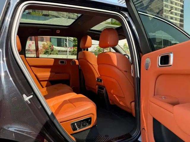 Li Auto L7 — Фото автомобиля 20