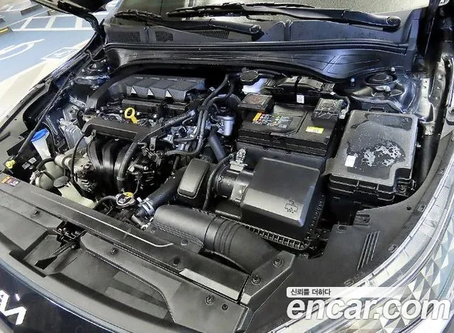 Kia K3 Generation 2 — Фото автомобиля 18