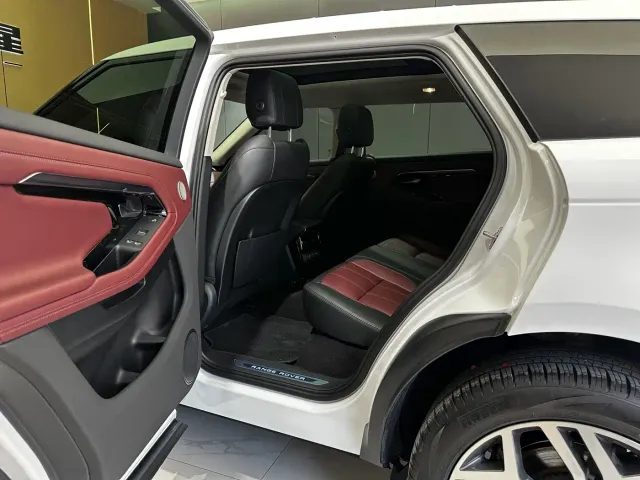 Land Rover Range Rover Evoque — Фото автомобиля 10