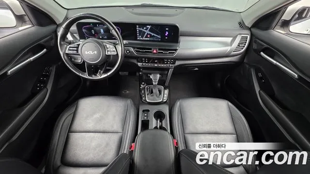Kia Seltos — Фото автомобиля 7