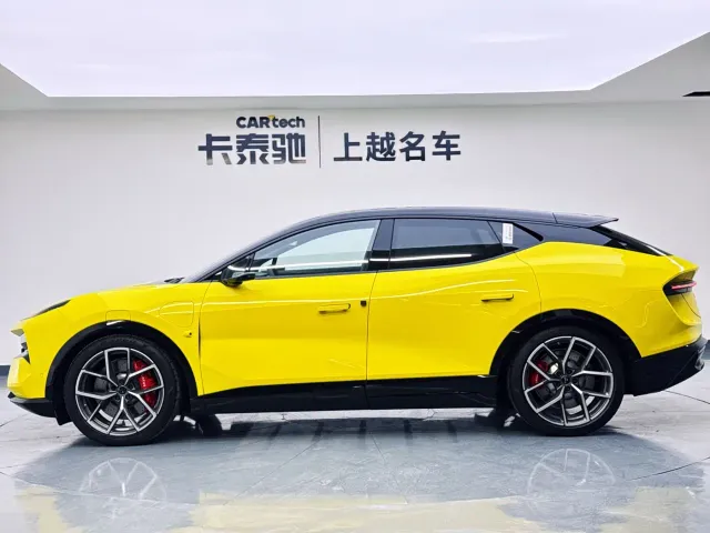 Lotus Eletre — Фото автомобиля 8