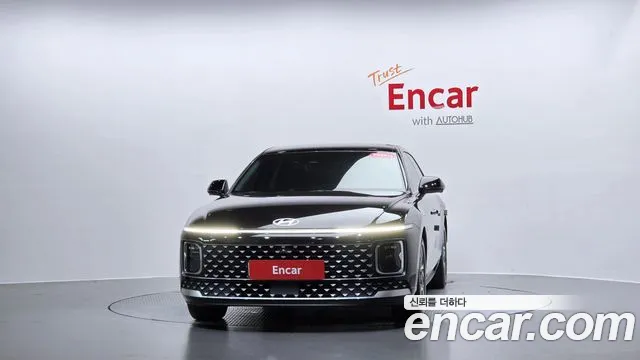 Hyundai Grandeur GN7 — Фото автомобиля 3