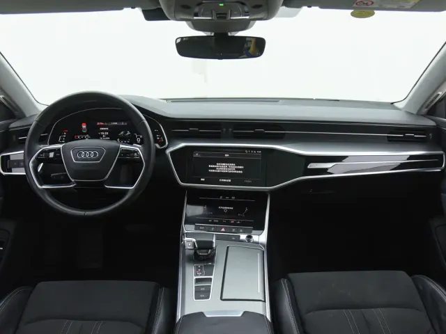 Audi A7L — Фото автомобиля 16
