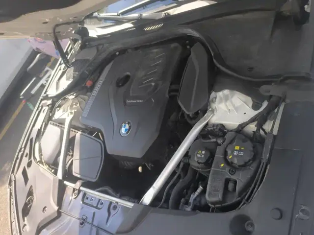 BMW 5 Series — Фото автомобиля 10