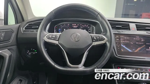 Volkswagen Tiguan Tiguan 2 поколение 2.0 TDI Prestige — Фото автомобиля 13