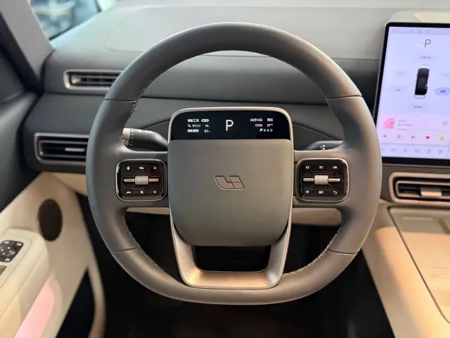 Li Auto MEGA — Фото автомобиля 7