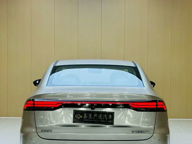 Geely Galaxy Stellar 6 — Фото автомобиля 11