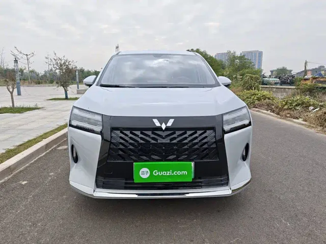 Wuling Starlight 730 — Фото автомобиля 2