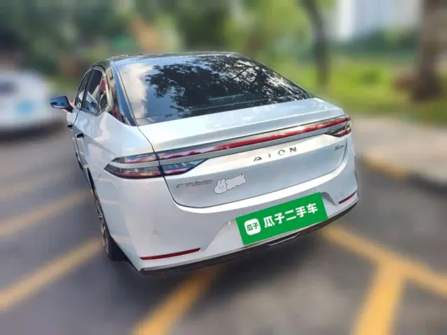 GAC Aion S Plus — Фото автомобиля 4