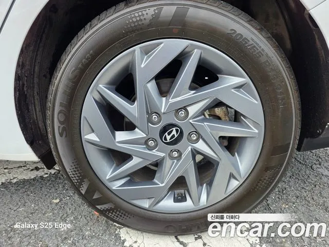 Hyundai Avante CN7 — Фото автомобиля 6