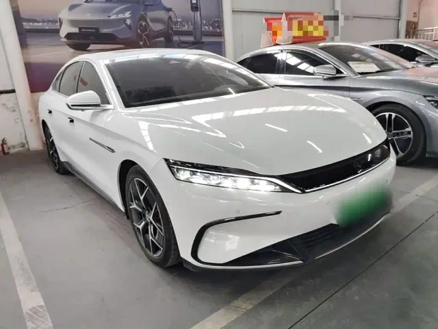 BYD Han — Фото автомобиля 3