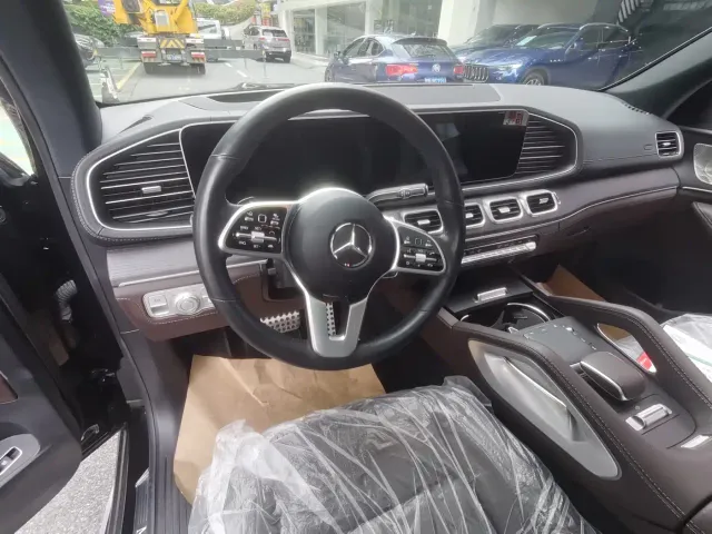 Mercedes-Benz GLS-Class — Фото автомобиля 14