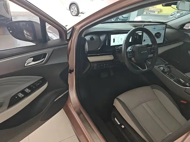 GAC Aion S Plus — Фото автомобиля 15