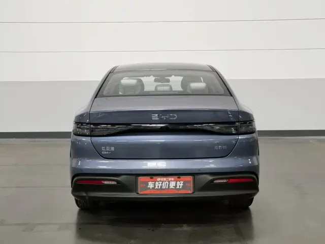 BYD Hai Bao 05 DM-i 2025 DM-i Smart Drive Edition 55KM Luxury — Фото автомобиля 4